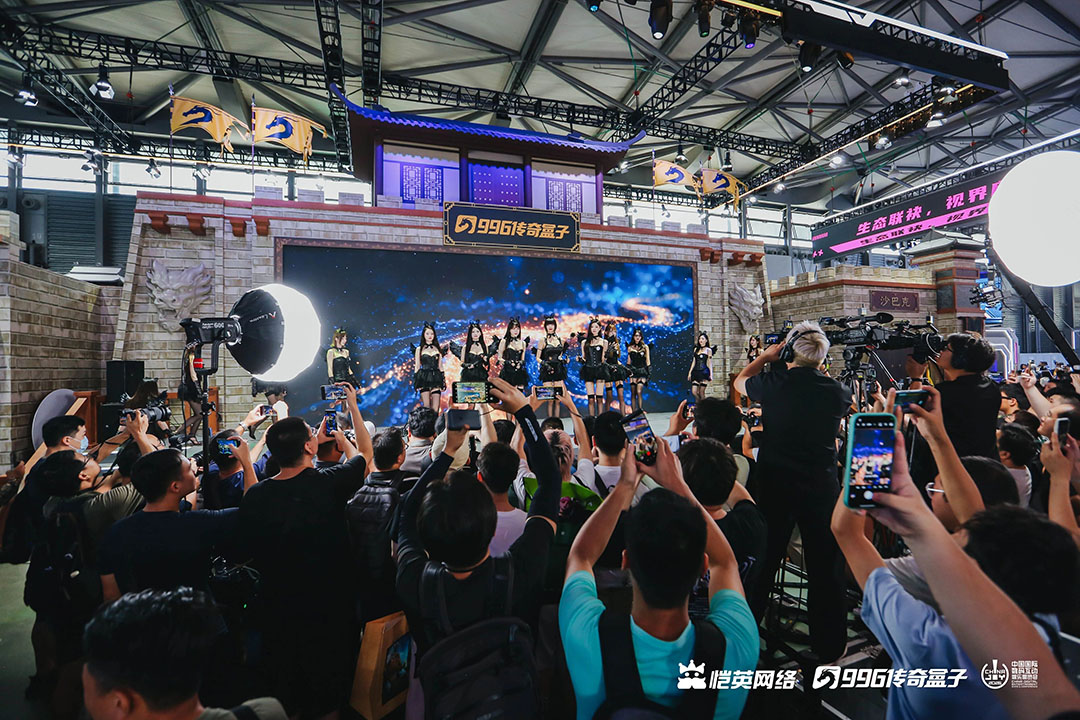 与AI同游!2026年第二十三届ChinaJoy盛大开幕! https://cms3.chinajoy.net/157/upload/resources/image/103329.jpg?token=Bearer eyJhbGciOiJIUzUxMiJ9.eyJpc3MiOiJlY2hpc2FuIiwic3ViIjoie1wiY2xpZW50XCI6XCJXRUJcIixcInR5cGVcIjpcIlVTRVJcIixcIm5hbWVcIjpcInVzZXIyX2FwaVwiLFwic2lnbmF0dXJlXCI6bnVsbCxcImV4cGlyZXNfaW5cIjoxODAwMDAwMH0iLCJpYXQiOjE3ODU1NzI3NDYsImV4cCI6MTc4NTU5MDc0Nn0.HPnAxiidYD1k7VkgJAD_0D0Wu1tmwQ6G_gTyksby3y2UZCbUy9DUdn6tHTLCCrc3fJB-Ny2umh8wrpsCHGvtJw